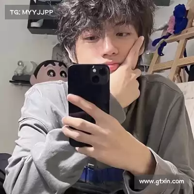 杜严谦